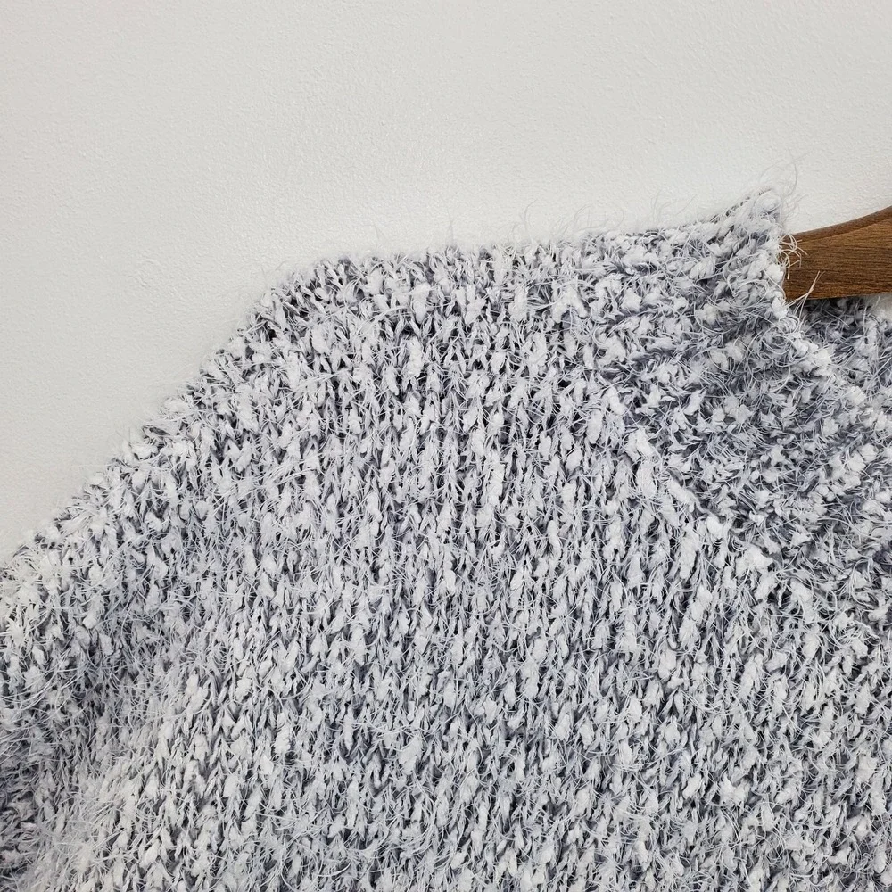 Gray Fuzzy Textured Sweater Womens L Soft Cozy Marled Knit Warm Long‎ Sleeve Top